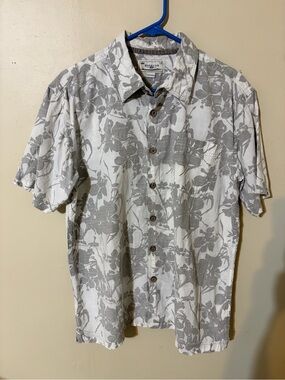 Honolua Gray/White Floral Short-Sleeve Button-Down Shirt M